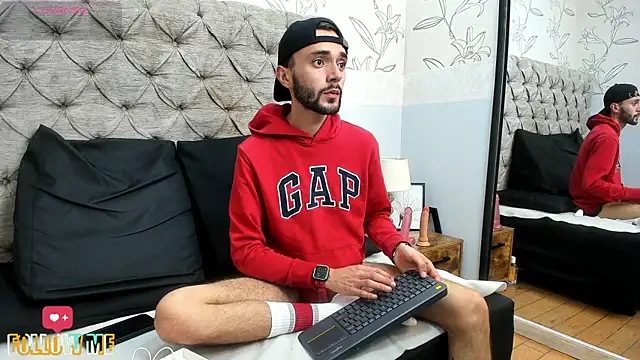 jakemagnus online show from 01-10-25, 05:24