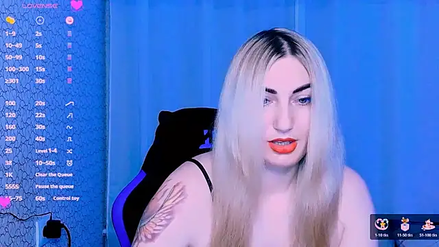 Snapshot of JaneLaJewel chatting on 11-24-25, 05:34 JaneLaJewel online show from 11-24-25, 05:34