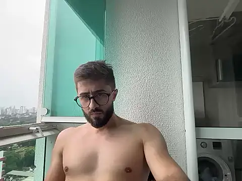 Snapshot of gabrielc27 chatting on 11-15-25, 04:36 gabrielc27 online show from 11-15-25, 04:36