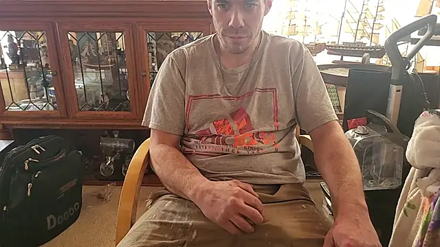 ScubaStevex online show from 02-11-26, 03:39