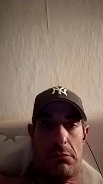 Danny22333 online show from 04-16-26, 12:22