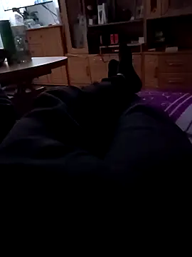 Snapshot of ich411983 chatting on 09-24-25, 08:23 ich411983 online show from 09-24-25, 08:23