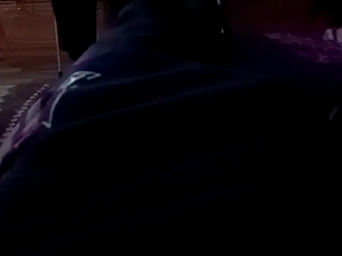 Snapshot of ich411983 chatting on 11-01-25, 11:18 ich411983 online show from 11-01-25, 11:18