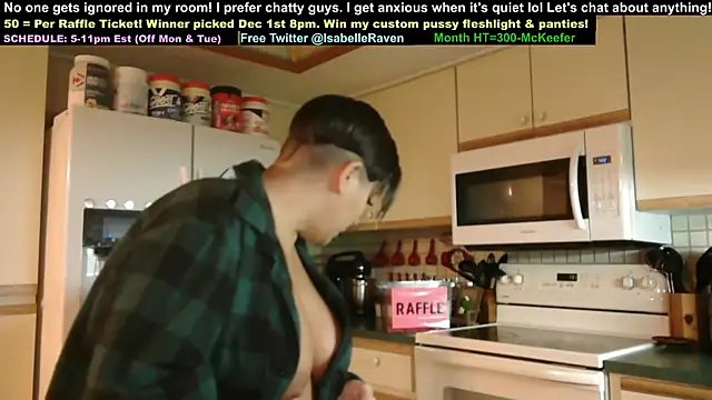 Snapshot of IsabelleRaven chatting on 11-08-25, 11:36 IsabelleRaven online show from 11-08-25, 11:36