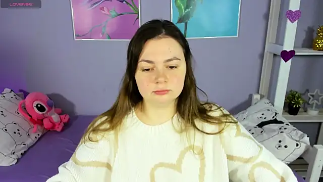 Snapshot of AlisaAnsom chatting on 12-02-24, 08:09 AlisaAnsom online show from 12-02-24, 08:09