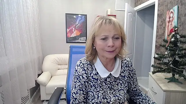 Milla Cutie18 online show from 12-26-24, 12:16