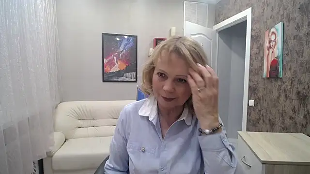 Milla Cutie18 online show from 01-15-25, 05:50