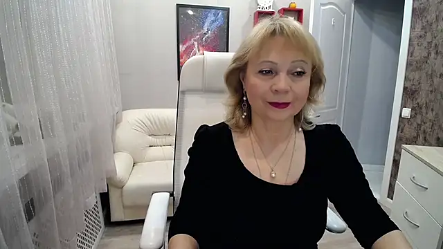 Milla Cutie18 online show from 11-24-25, 04:56