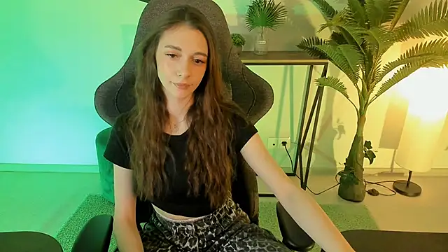 AveAngela online show from 12-06-24, 06:28