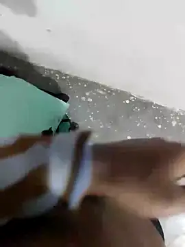 Snapshot of Masti441 chatting on 02-16-25, 10:43 Masti441 online show from 02-16-25, 10:43