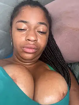 Snapshot of sexyebonyvip1 chatting on 01-11-25, 04:57 sexyebonyvip1 online show from 01-11-25, 04:57