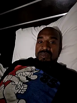 Snapshot of ElJudah7 chatting on 11-08-25, 08:40 ElJudah7 online show from 11-08-25, 08:40