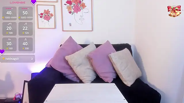 RuthEvans  online show from 12-28-24, 01:49