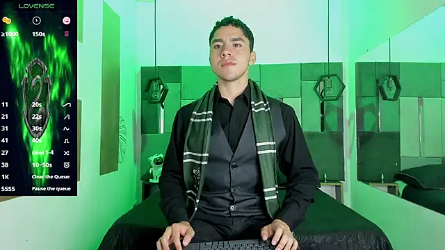 LiamNovak online show from 12-04-25, 12:03