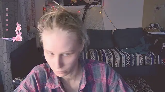 KatiKate online show from 02-13-25, 10:54