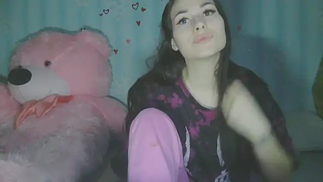 Snapshot of DreamKarina chatting on 02-25-25, 07:25 DreamKarina online show from 02-25-25, 07:25