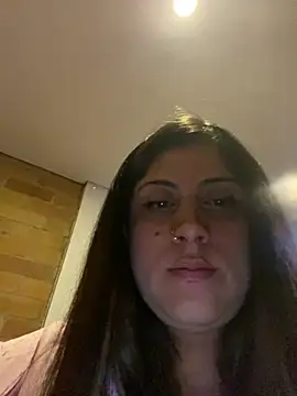 girl anni online show from 01-25-25, 12:59