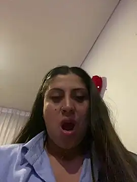 girl anni online show from 03-22-25, 02:16
