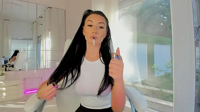 missdiamond  online show from 10-25-25, 07:05