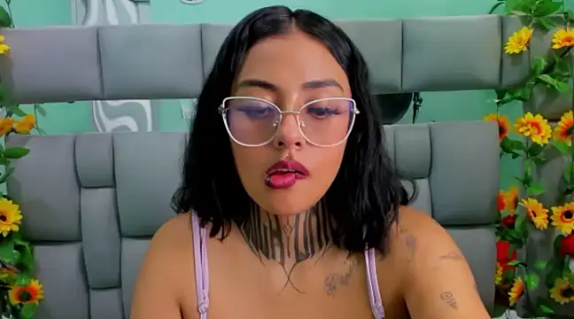 Snapshot of Lovely_celeste chatting on 12-07-24, 04:09 Lovely celeste online show from 12-07-24, 04:09