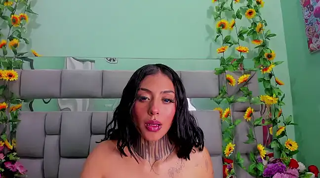 Snapshot of Lovely_celeste chatting on 01-03-25, 07:27 Lovely celeste online show from 01-03-25, 07:27