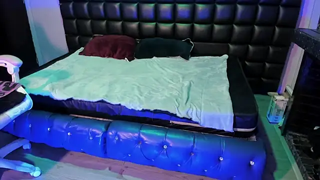 Snapshot of Lovely_celeste chatting on 11-08-25, 03:50 Lovely celeste online show from 11-08-25, 03:50