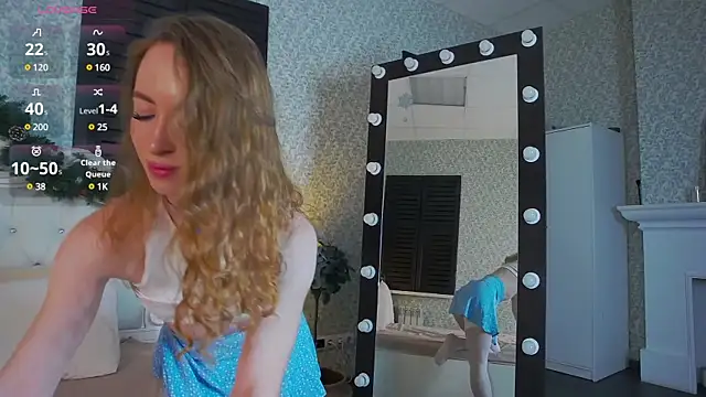 Snapshot of _AngelMoon_ chatting on 12-30-24, 07:26 AngelMoon online show from 12-30-24, 07:26