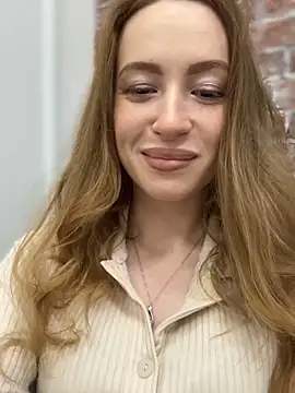 Snapshot of _AngelMoon_ chatting on 09-23-25, 03:53 AngelMoon online show from 09-23-25, 03:53