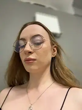  AngelMoon  online show from 12-22-25, 03:58