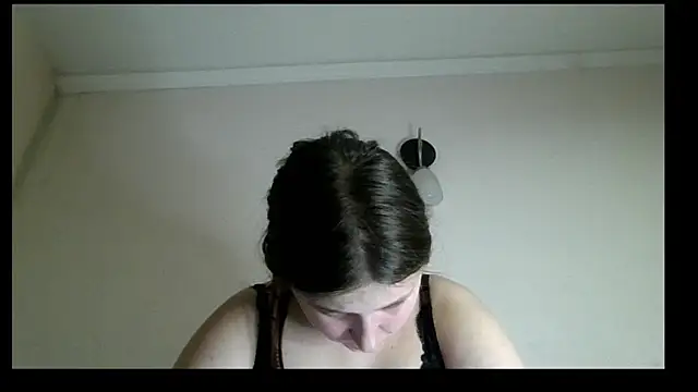 Snapshot of kila_lo chatting on 02-27-25, 08:09 kila lo online show from 02-27-25, 08:09