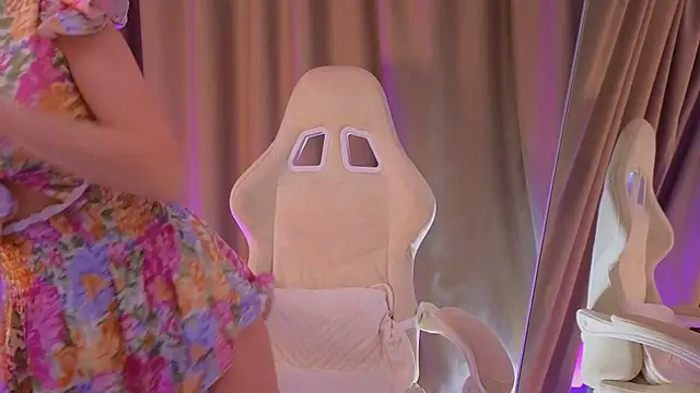 bubbling crush online show from 02-06-25, 04:53