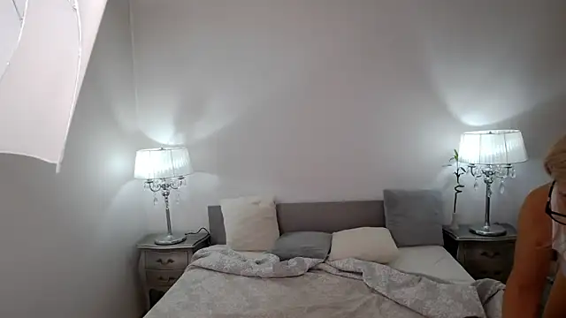 Angelina33 online show from 10-16-25, 02:45