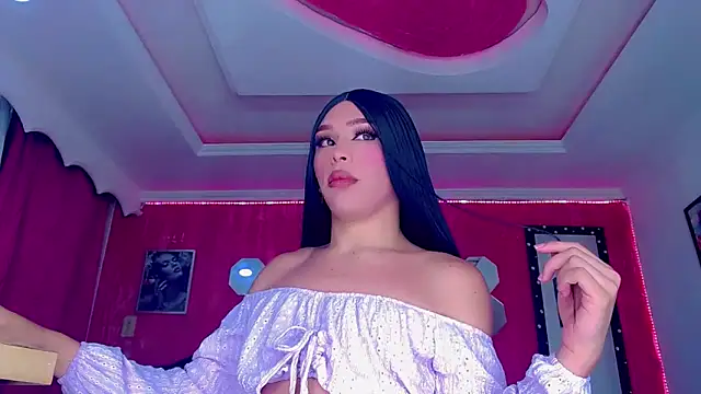 Snapshot of TiffanyMackensyy chatting on 11-25-25, 02:22 TiffanyMackensyy online show from 11-25-25, 02:22