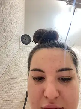 Snapshot of BritneyLix chatting on 10-12-25, 11:37 BritneyLix online show from 10-12-25, 11:37