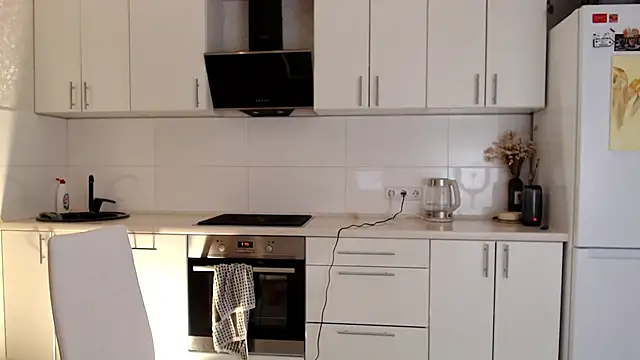 KissMyVibe online show from 10-10-25, 05:23