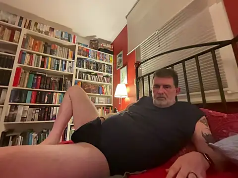 Snapshot of dragondriver chatting on 12-10-24, 05:22 dragondriver online show from 12-10-24, 05:22