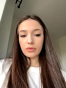 Snapshot of VixenAmour chatting on 10-01-25, 06:08 VixenAmour online show from 10-01-25, 06:08