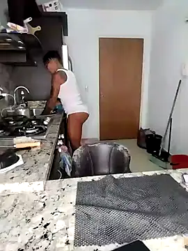 Alison fitness online show from 01-17-25, 04:15