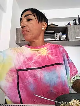 Alison fitness online show from 01-22-25, 02:03