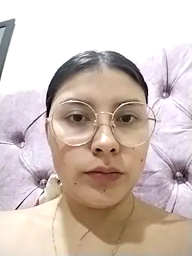 Noellesable online show from 10-25-25, 08:58