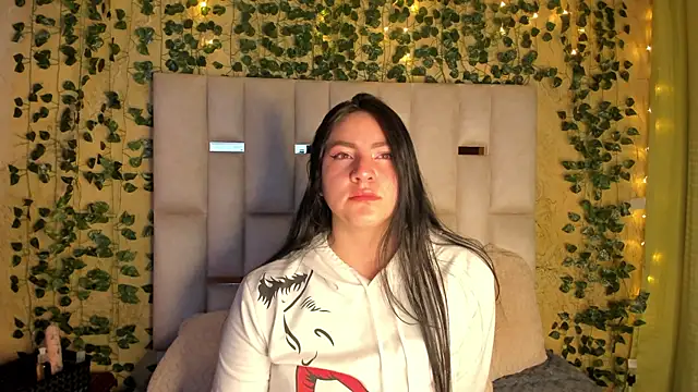 jenifer  power10 online show from 01-03-25, 11:46