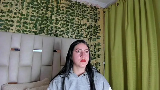 jenifer  power10 online show from 01-05-25, 01:04