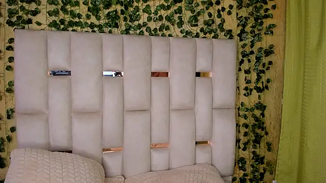 jenifer  power10 online show from 01-28-25, 03:14