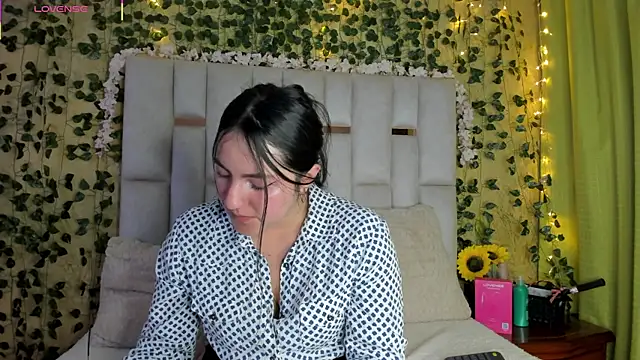 jenifer  power10 online show from 03-08-25, 01:14