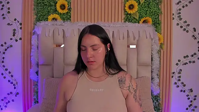 jenifer  power10 online show from 11-20-25, 08:41