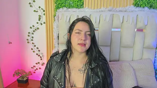 jenifer  power10 online show from 11-30-25, 08:02