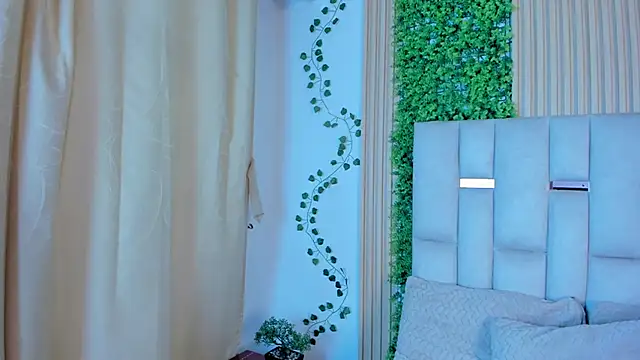 jenifer  power10 online show from 01-08-26, 07:38