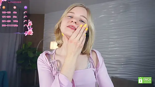 Snapshot of OdelinaFicken chatting on 11-05-25, 05:29 OdelinaFicken online show from 11-05-25, 05:29