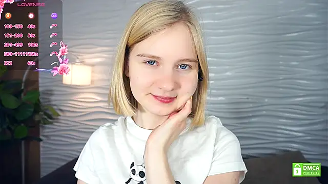 Snapshot of OdelinaFicken chatting on 11-06-25, 08:26 OdelinaFicken online show from 11-06-25, 08:26