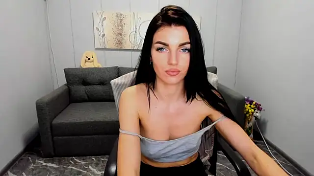 Angelina Clarks online show from 12-09-24, 03:44